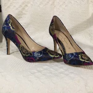 Jessica Simpson 4inch heels